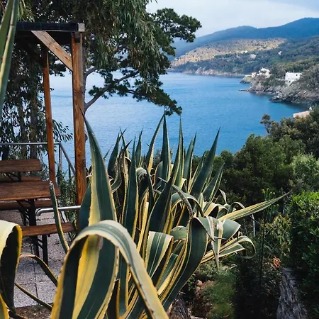 Intur Hotel apartamentowy 3*