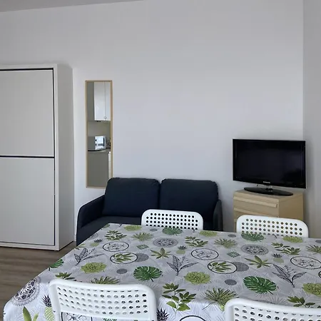 Intur Ξενοδοχείο με διαμερίσματα 3*