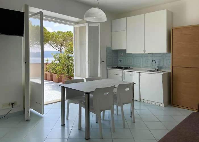 Intur Aparthotel Marciana Marina (Isola d'Elba)